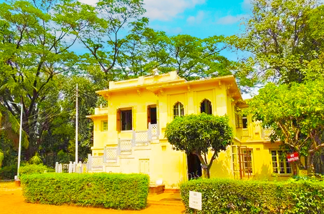 Udichi, One of the houses at Uttarayan Complex