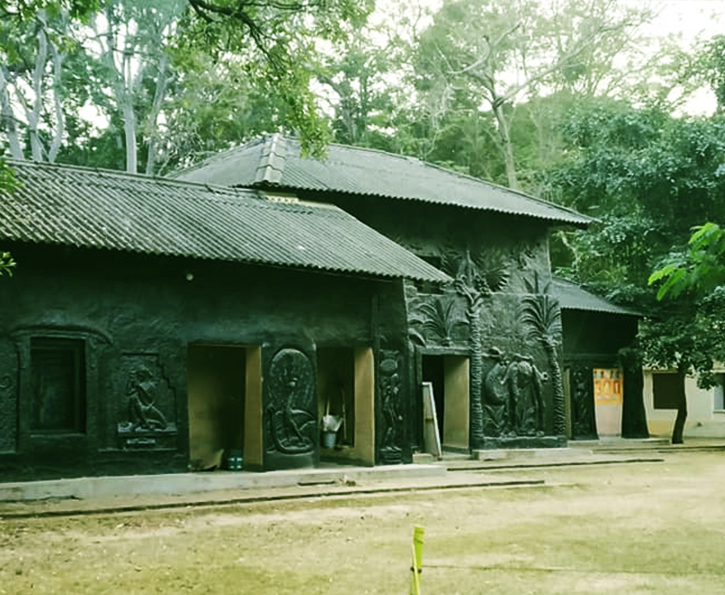 Kalo Bari - The Iconic Black House in Santiniketan